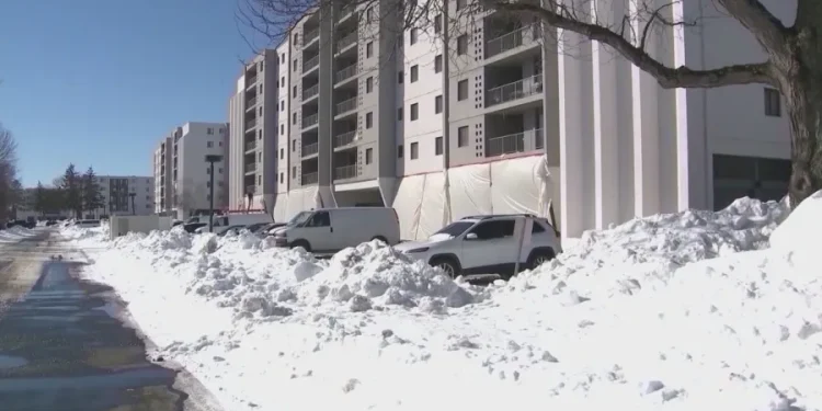 'It's hard not to feel a little dejected': Concierge resident still skeptical after ownership agrees to pay tenants