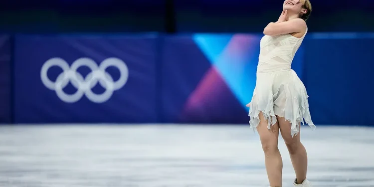 Alysa Liu surges into medal range as U.S. teammates stumble in Olympic short program
