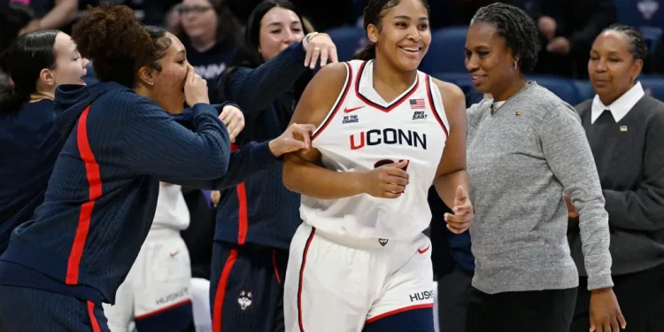 UConn women’s star Sarah Strong earns national defensive honor