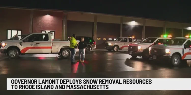 CTDOT crews headed to Rhode Island and Massachusetts to help with snow cleanup