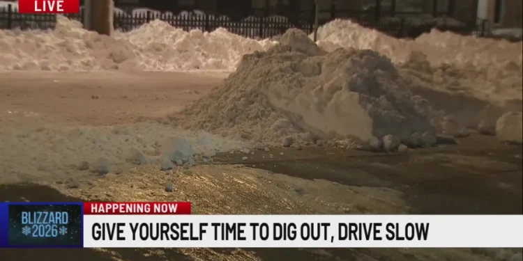 Cleanup efforts continue in Connecticut after blizzard