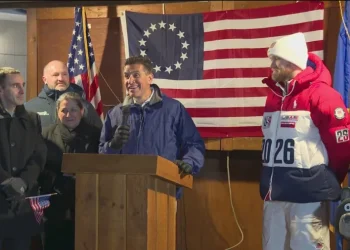 Community welcomes Olympic athlete back to Connecticut