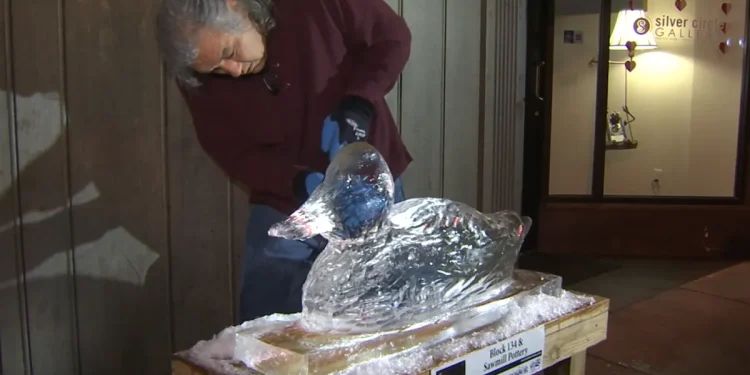 Putnam businesses get ready for Fire & Ice Festival