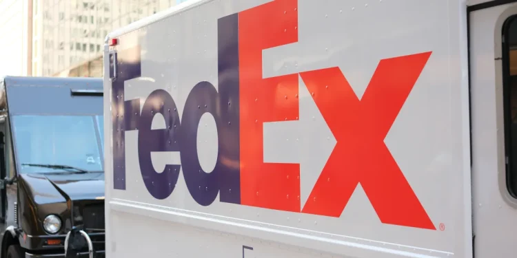 FedEx vows to repay customers any refunds it gets back from Trump's illegal tariffs