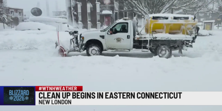 New London crews working around the clock to clear snow after storm