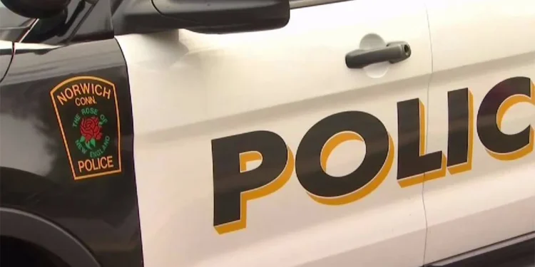 Man charged with kidnapping 2 children in Norwich