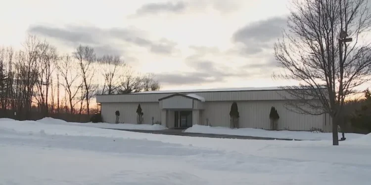 Proposal to put juvenile detention facility in commercial area of Tolland paused, officials announce