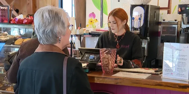 Republican proposal would exempt tips and overtime from Connecticut income tax