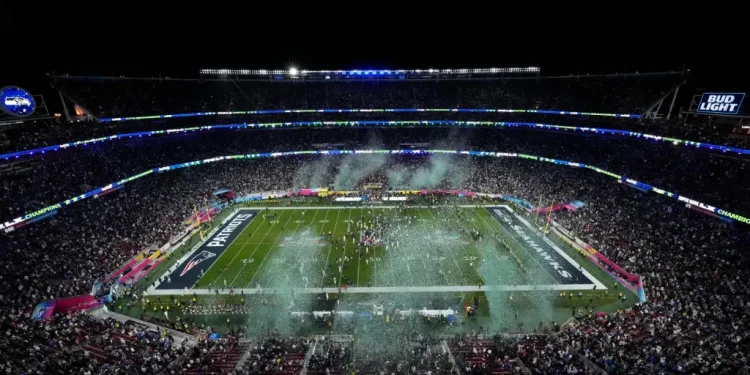 FCC seeks public comment as live sports shift from broadcast TV to streaming