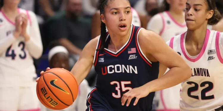 UConn women’s basketball survives first-half scare to clinch Big East championship at Villanova