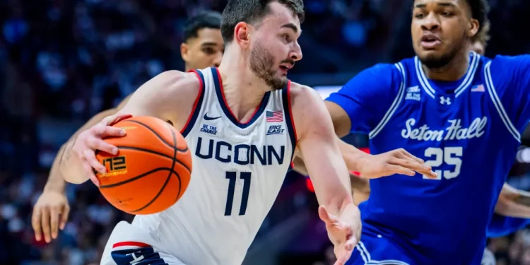 Alex Karaban’s 23 points lead UConn men to 71-67 win over Seton Hall in final home game