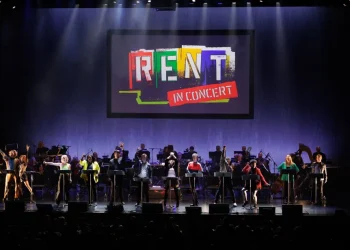 Revised musical ‘Rent in Concert’ rocks the Shubert with a big cast and even bigger orchestra
