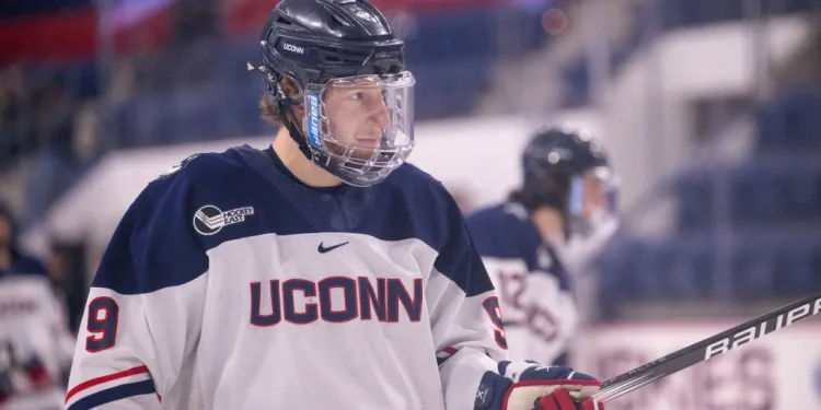 UConn senior up for national humanitarian award after raising money to honor late mom