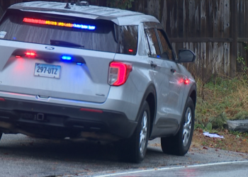 VIDEO: Crash involving injuries closes I-84 East in Newtown