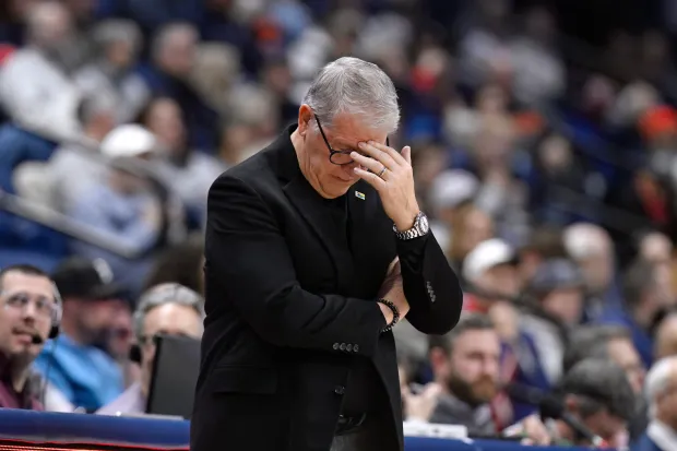 UConn head coach Geno Auriemma reacts in the second half of an NCAA college basketball game against Xavier, Wednesday, Jan. 28, 2026, in Storrs, Conn. (AP Photo/Jessica Hill)
