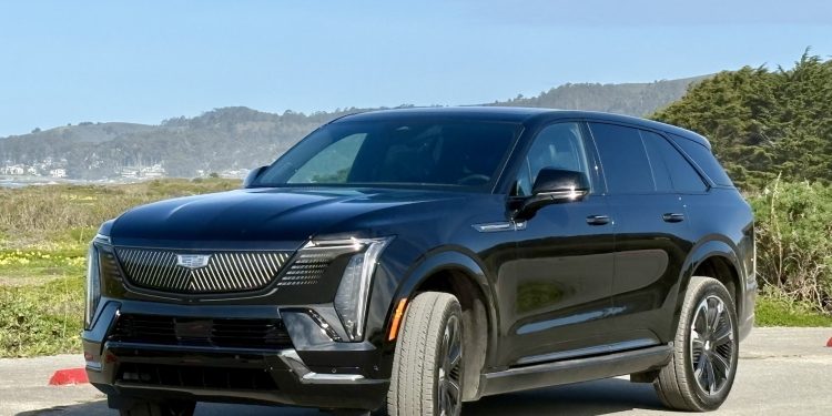 Review: 2025 Cadillac Escalade IQ gets smart, with batteries
