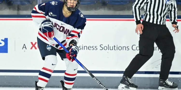 Claire Murdoch’s goal, 3 assists lead UConn women’s hockey past Maine