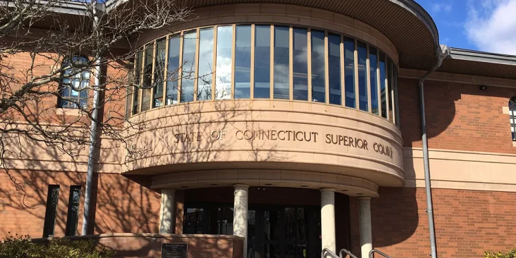 Hamden woman charged with animal cruelty, police say