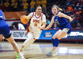 Former USC basketball player Destiny Littleton sends dispatches from where she’s stuck in Israel