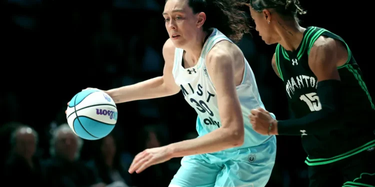 UConn legend adds another title to her resume with 32 points in leading Mist to Unrivaled crown