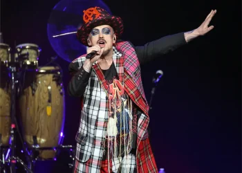 PHOTOS: Boy George performs at Mohegan Sun Arena