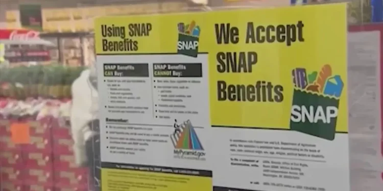 Conn. lawmakers consider using emergency fund for state SNAP, insurance aid