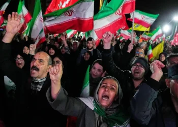 Live updates: U.S. and Iran make no diplomatic headway as more missiles fired at Israel
