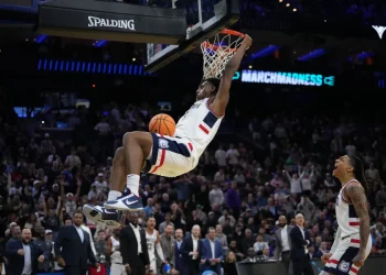 After tough opener, UConn men focused on advancing in NCAA Tournament