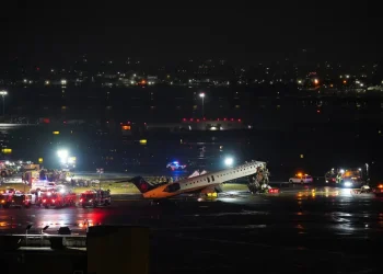 Air Canada flight collides with a Port Authority vehicle at New York's LaGuardia Airport