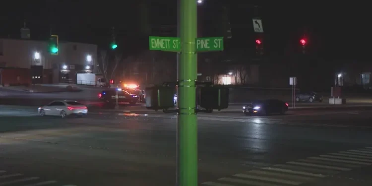 Bristol officials vote to advance red light camera proposal