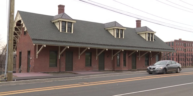 Connecticut leaders tout transit-focused redevelopment project