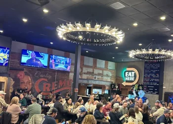 UConn fans show out for first round of NCAA tournament despite late tip-off
