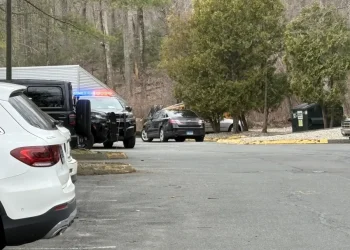 Farmington police investigating death of man found in woods as homicide