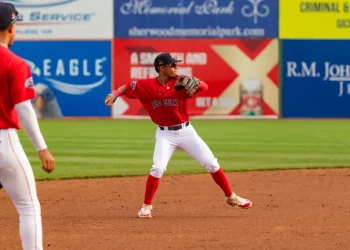 Top Red Sox shortstop prospect to start with MLB club on Monday
