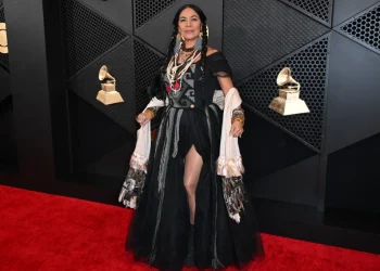 Grammy winner Lila Downs returns with a message for a polarized moment