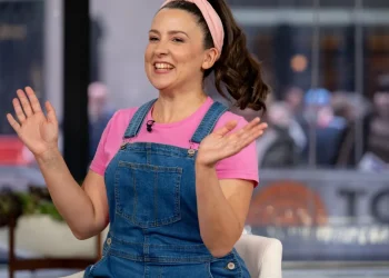 Children's entertainer Ms. Rachel has a new cause: Freeing kids from ICE detention