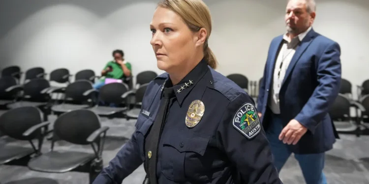 3 dead, 14 injured after shooting at a bar in Austin, Texas