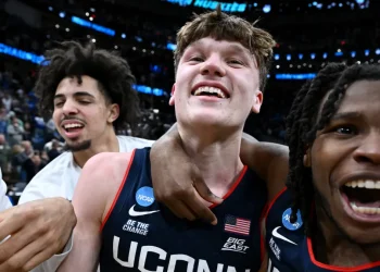 Southwest adds nonstop flights from Bradley to Indianapolis as UConn heads to Final Four