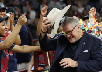 Women's Final Four a repeat of last season, headlined by undefeated reigning national champion UConn