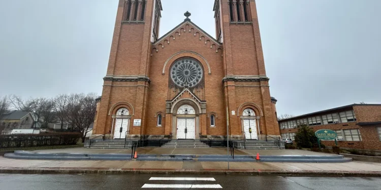 Willimantic pastor on leave amid child sex abuse allegations, DCF investigation