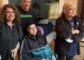 Farmington community holds car parade for teen battling aggressive cancer