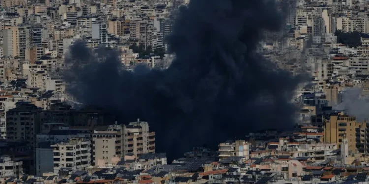 Iran launches new attacks on Israel and Gulf countries