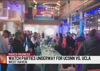 March Madness watch parties keep CT businesses busy as UConn faces UCLA in NCAA Tournament 