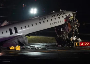 Pilot, copilot killed in collision between jet and fire truck at New York's LaGuardia Airport