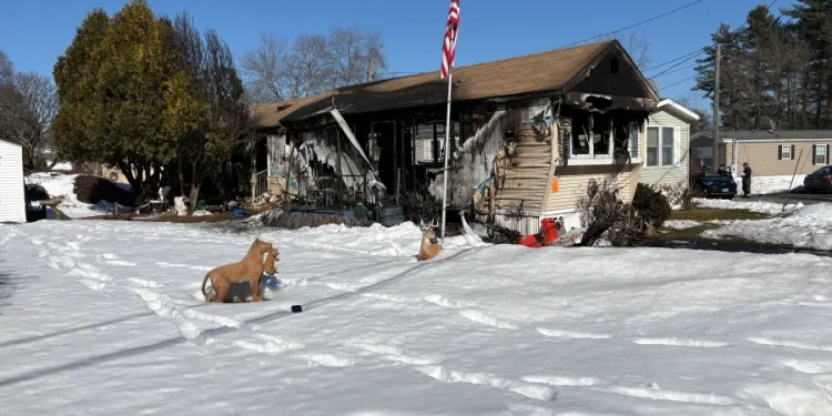 Southington mobile home deemed uninhabitable after fire