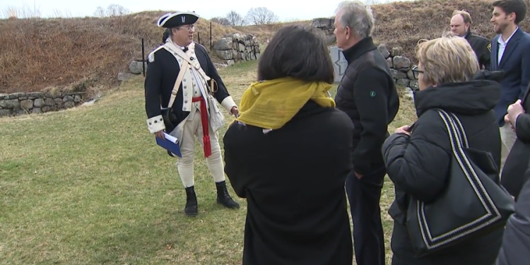 Spirit of America: UK leaders, Lamont reflect on countries' relationship during Fort Griswold tour