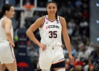UConn’s Azzi Fudd is a decorated basketball star. She just won a major award in the classroom, too