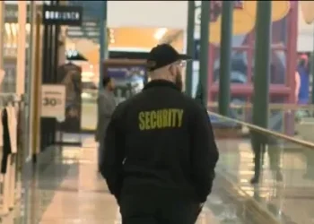 The Shoppes at Buckland Hills, Manchester police prepared for planned teen takeover