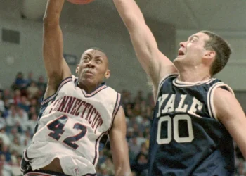 UConn to honor Peggy Myers, Donyell Marshall as Big East Legends during conference tournaments