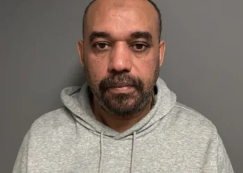 WARRANT: Former head chef at Woodbury restaurant accused of sexually assaulting 6 employees